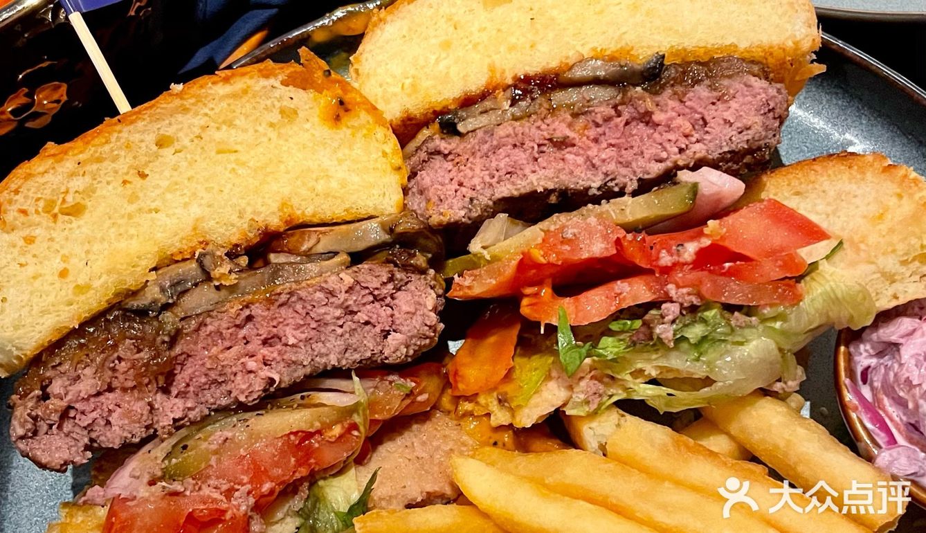 无人能敌❗️冬日蓝蛙圣诞氛围太棒了🎄