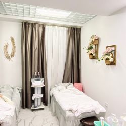 -致遇·美学颜究室