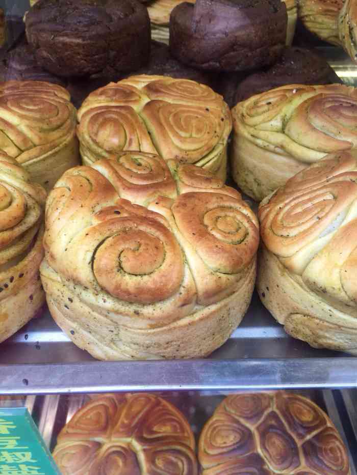 西北伊兰手工烤馍店-"趁着劳动节去了一趟西安 7点多下了火车就.