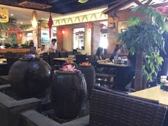 大堂-龙泉人椰子鸡.糟粕醋.海南菜(三亚旗舰店)