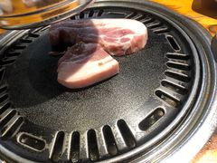 -唯成•韩国炭火烤肉 유성고기