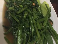 -Dang restaurant (patong phuket)