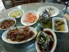 -四川小胡子海鲜(丁村万人海鲜广场店)