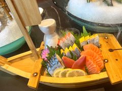 -鼎泰亨·海鲜牛肉餐厅(滨江店)