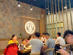 大堂-叶派龙虾•招牌香辣蟹·海鲜(中海国际店)