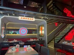 -龙巢盱眙龙虾·牛蛙·烧烤宵夜(八卦岭店)