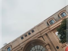 -王府井奥莱临潼小镇(临潼店)