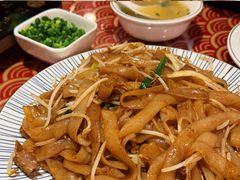 干炒牛河-丫丫汤膳打边炉(宏府408坊店)