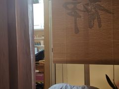 -耳语轻风专业采耳馆(古北花世界商业广场店)