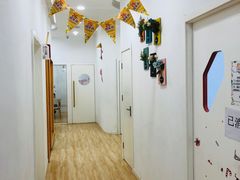 -金色雨林感统学能培训中心(武广校区)