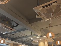 -胡须佬鸡煲四季火锅店(石厦西村直营店)