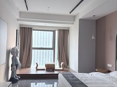 -芷迹江景酒店(五一广场汇景城店)