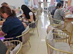 -尤米一站式美甲美睫