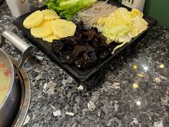 -一席地·本地鸡窝·杭帮鸡火锅(萧山银隆百货店)