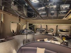 -领鲜天下·焗海鲜·花胶鸡(天目里店)