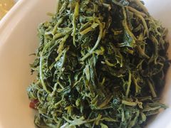 养生枸杞苗-老毛手抓·盐池滩羊非遗手抓(宁夏总店)