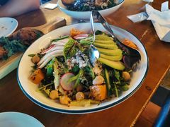 牛油果秋葵烧鸡沙拉-COMMUNE幻师(上邦百汇城店)