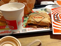 -肯德基(中纬店)