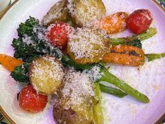 -LESCEDARS Brasserie Bistro香柏树