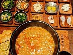 -银米·云南传统过桥米线(双廊黑金冠店)