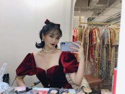 -艾米丽婚纱礼服