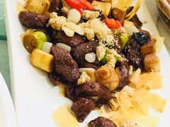 粤式牛柳粒-泓历皇朝酒店(东亭店)