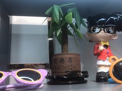 -回瑞眼镜·蔡司·依视路官方授权店(广益路万达店)
