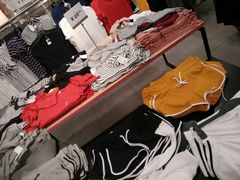 -H&M(亨特城市广场店)