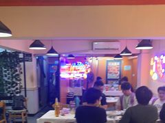 -海盗船. 龙虾烧烤. 酒馆