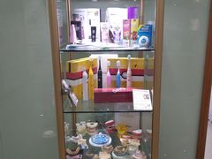 -茂菊口腔连锁(浦东南路店)