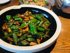 -老长沙湘菜馆(凤凰路店)