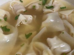 -周震馄饨