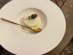 -MONICH牛排融合餐厅(和义大道购物中心店)