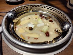 -快乐小羊·内蒙牛羊肉火锅(流花中心店)