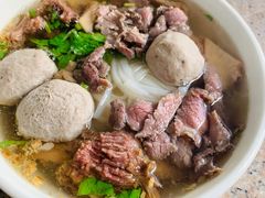 -老四家黄东明牛肉丸