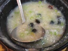 -亮亮烧烤(万松园店)