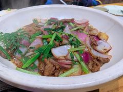 -老滇山寨•云南特色菜•地方菜•民族风情歌舞表演(金碧店)