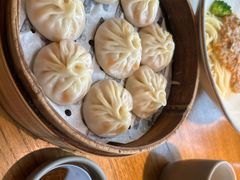 -馋三尺蟹粉小笼(人民广场店)