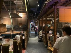 大堂-哥老官重庆美蛙鱼头(西湖银泰十一哥店)