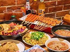 -万记麻辣烫国展总店