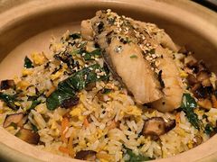 -桂满陇·手作小笼包&江南叫花鸡(中山公园店)