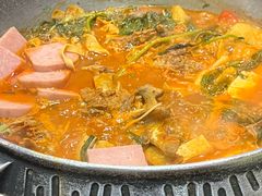 -喇喇排骨火锅·传统韩式脊骨汤(望京西园总店)