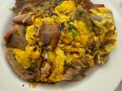 滑蛋叉烧牛肉双拼饭-旺记冰室(九龙中心大厦店)