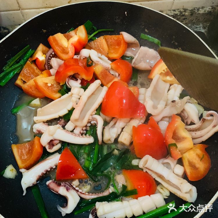 在北京的第一次尝试-彩椒炒鱿鱼