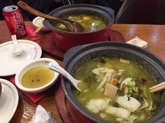 -周鱼小馆石锅酸菜鱼(活力汇店)