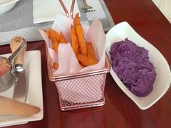 -东西风牛排馆周末烧烤自助(首都机场希尔顿店)