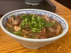 卤煮火烧-门框胡同百年卤煮(新街口店)