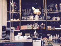 -chenity  cafe