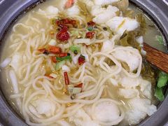 -周鱼小馆石锅酸菜鱼(活力汇店)