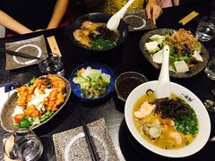 -一豚轩·烧鸟·豚骨拉面(五四路店)